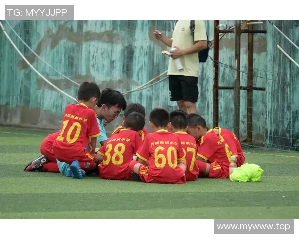 以青训为核心推动足球发展打造全面人才培养体系与可持续竞争力